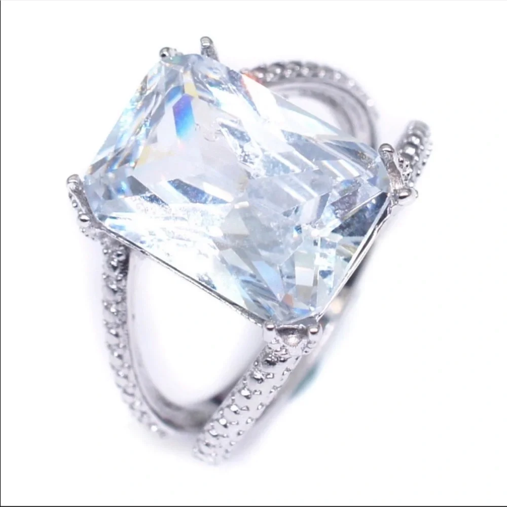 BIG STONE 💍925 SILVER RING